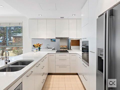 Breeze Beachfront Apartment - Tweed Heads Accommodation 39