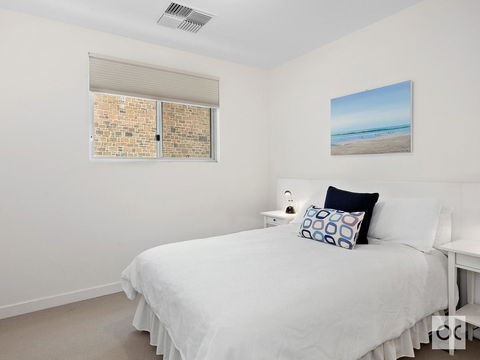 Breeze Beachfront Apartment - Tweed Heads Accommodation 32