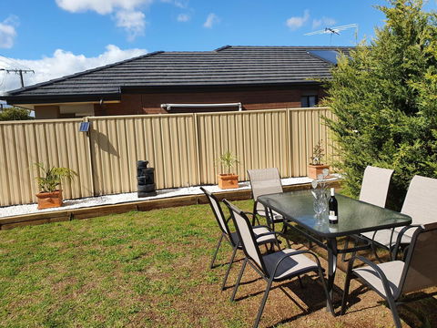 Explore Adelaide, Gawler, The Barossa And Clare Valleys All-in-one - Tweed Heads Accommodation 12