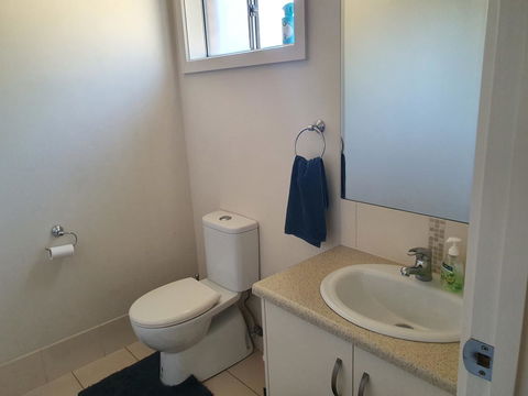Explore Adelaide, Gawler, The Barossa And Clare Valleys All-in-one - Tweed Heads Accommodation 9