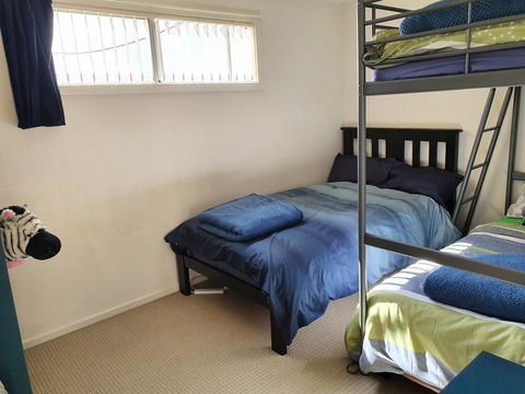 Explore Adelaide, Gawler, The Barossa And Clare Valleys All-in-one - Tweed Heads Accommodation 5