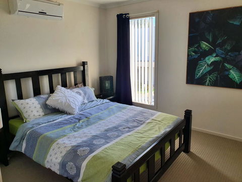 Explore Adelaide, Gawler, The Barossa And Clare Valleys All-in-one - Tweed Heads Accommodation 3