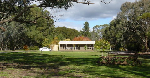 Camawald Coonawarra Cottage B&B - Tweed Heads Accommodation 0