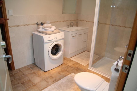Camawald Coonawarra Cottage B&B - Tweed Heads Accommodation 9