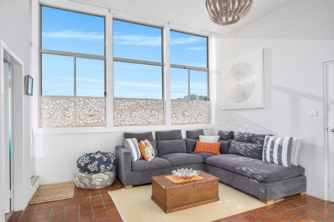 Beachfront Bliss - Tweed Heads Accommodation 9