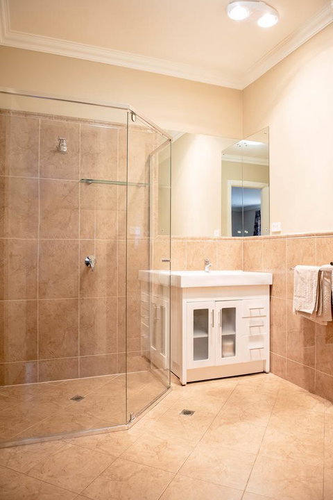 Whyalla Playford Apartments - Tweed Heads Accommodation 4