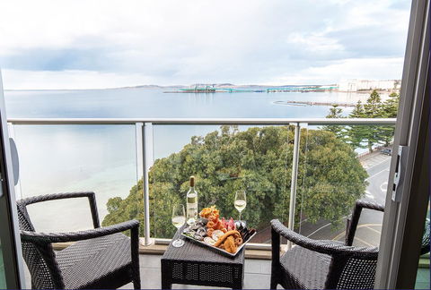 Port Lincoln Hotel - Tweed Heads Accommodation 13