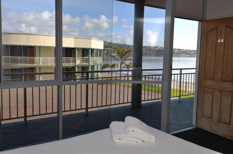 Hilton Beachfront Motel - Tweed Heads Accommodation 0