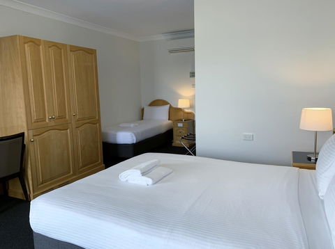 Hilton Beachfront Motel - Tweed Heads Accommodation 11