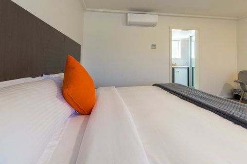 Mick O\'Sheas - Tweed Heads Accommodation 15