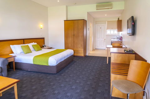Serafino McLaren Vale - Tweed Heads Accommodation 1