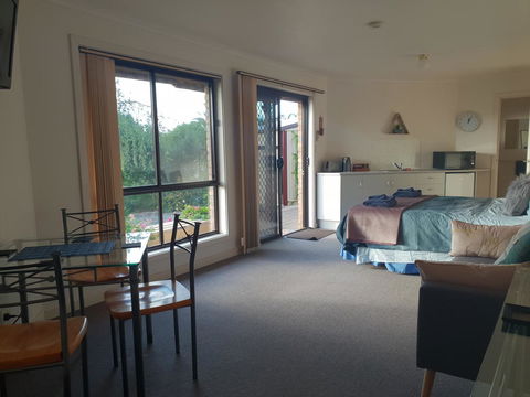 Barossa Valley Studio - Tweed Heads Accommodation 13