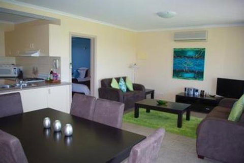 Lakeview Motel And Apartments - Tweed Heads Accommodation 30
