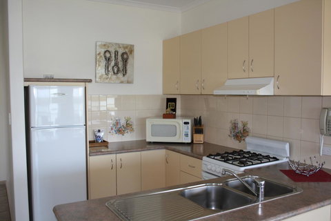 Lakeview Motel And Apartments - Tweed Heads Accommodation 8