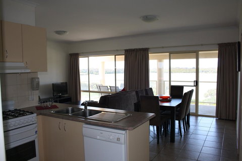 Lakeview Motel And Apartments - Tweed Heads Accommodation 5