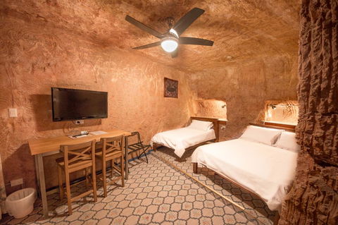 The Underground Motel - Tweed Heads Accommodation 8