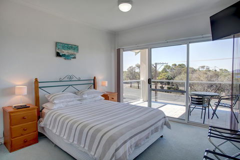 Bay Bliss - Tweed Heads Accommodation 12