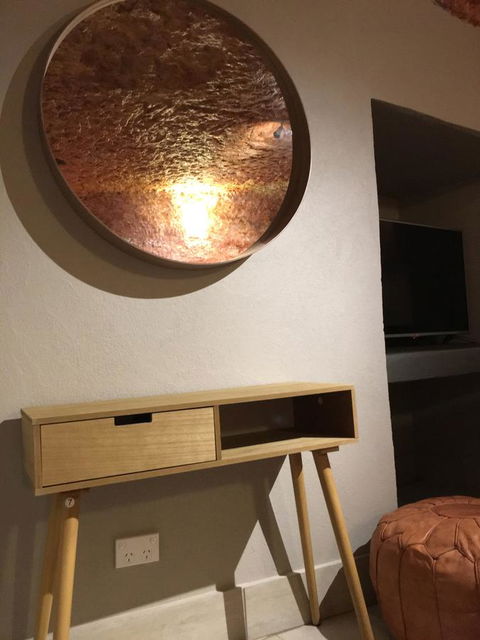 The Lookout Cave Underground Motel - Tweed Heads Accommodation 10