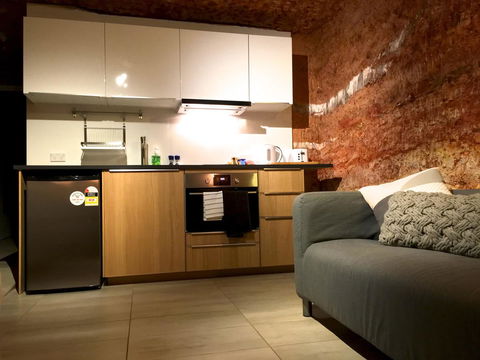 The Lookout Cave Underground Motel - Tweed Heads Accommodation 13