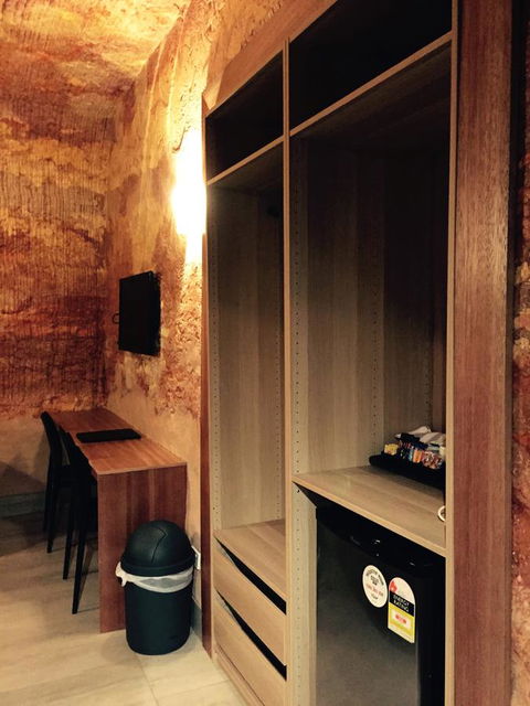 The Lookout Cave Underground Motel - Tweed Heads Accommodation 36