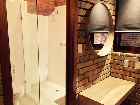 The Lookout Cave Underground Motel - Tweed Heads Accommodation 32