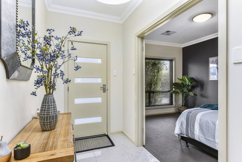 Accommodation On Lansell 2 - Tweed Heads Accommodation 2