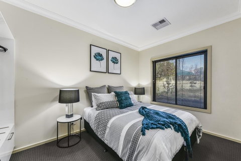 Accommodation On Lansell 2 - Tweed Heads Accommodation 9