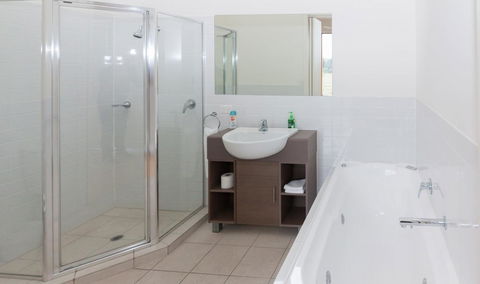 South Shores Yellowfin Villa 96 - South Shores Normanville - Tweed Heads Accommodation 11