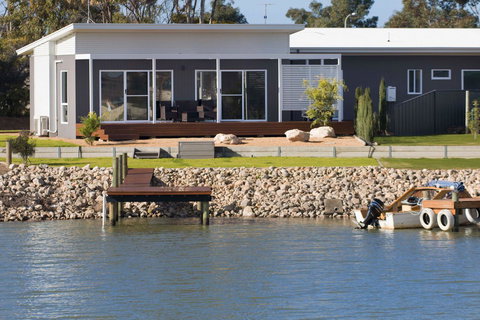 Villa Serra - Tweed Heads Accommodation 11