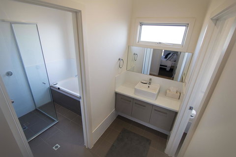 Villa Serra - Tweed Heads Accommodation 10