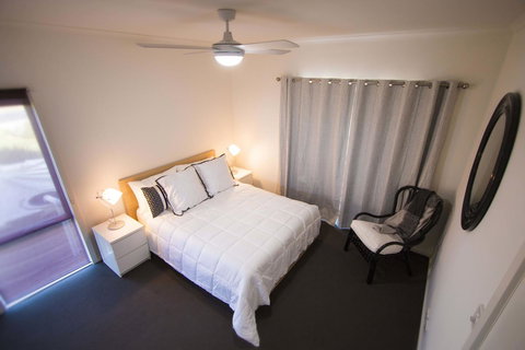 Villa Serra - Tweed Heads Accommodation 8