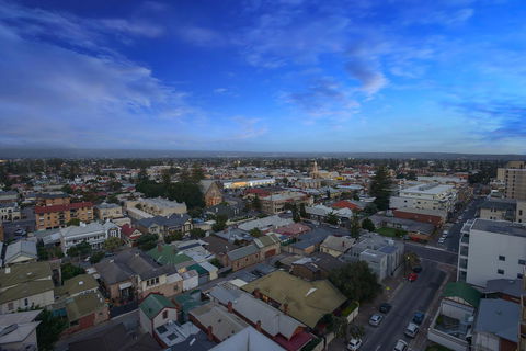 Glenelg Skyline Penthouse - Tweed Heads Accommodation 26
