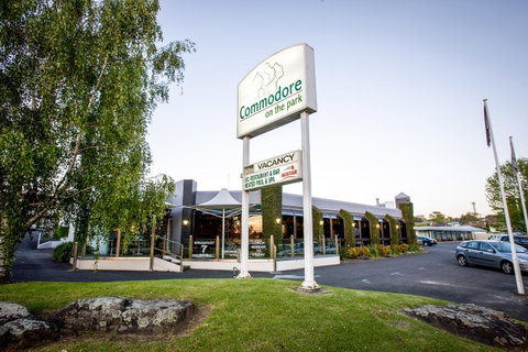 The Commodore - Tweed Heads Accommodation 0