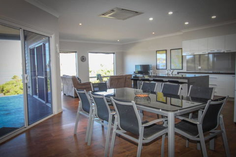 Waterfront On Osprey - Tweed Heads Accommodation 14