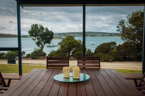 Waterfront On Osprey - Tweed Heads Accommodation 10