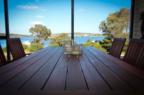 Waterfront On Osprey - Tweed Heads Accommodation 11