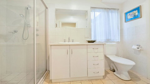 GOUGER 265 - Tweed Heads Accommodation 10