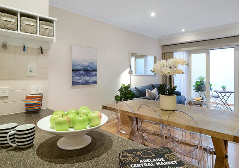 GOUGER 265 - Tweed Heads Accommodation 13