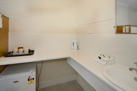 Victor Harbor City Inn - Tweed Heads Accommodation 19