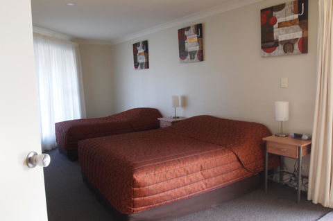 Alexander Cameron Suites - Tweed Heads Accommodation 23