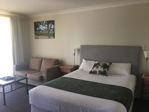 Alexander Cameron Suites - Tweed Heads Accommodation 15