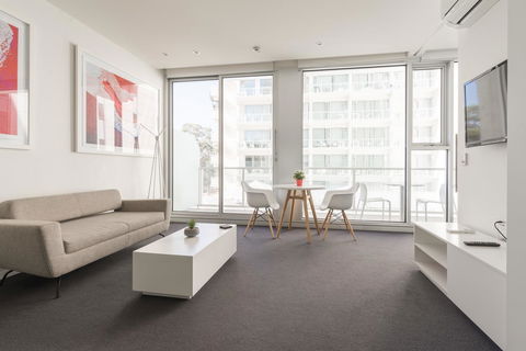 Ther-Rich Elegant 1BR Apartment In Walkerville - Tweed Heads Accommodation 14