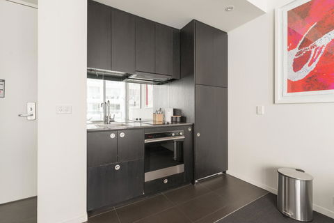 Ther-Rich Elegant 1BR Apartment In Walkerville - Tweed Heads Accommodation 10