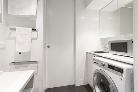 Ther-Rich Elegant 1BR Apartment In Walkerville - Tweed Heads Accommodation 25
