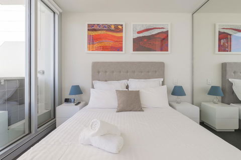 Ther-Rich Elegant 1BR Apartment In Walkerville - Tweed Heads Accommodation 1