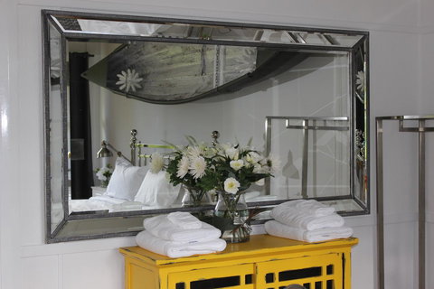 Pirralilla Estate Adelaide Hills - Tweed Heads Accommodation 4