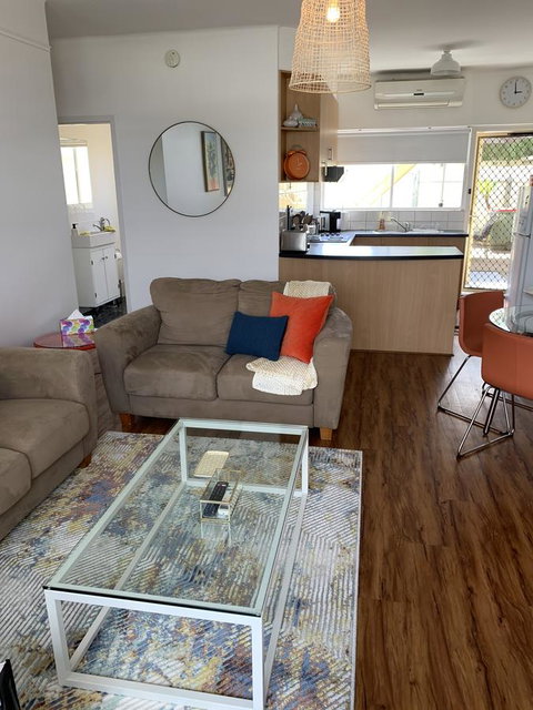 Sunshine Three - Tweed Heads Accommodation 7