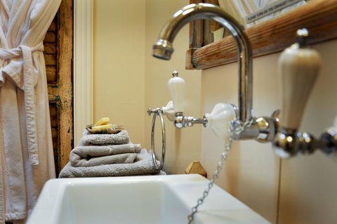 Athelney Cottage Bed And Breakfast - Tweed Heads Accommodation 9