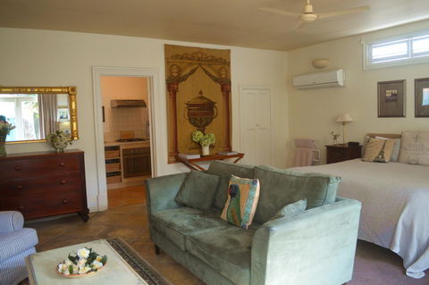 Athelney Cottage Bed And Breakfast - Tweed Heads Accommodation 4