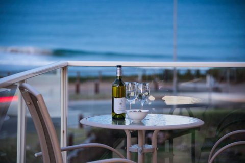 Stylish 3 Bedroom Beachview Apartment - Tweed Heads Accommodation 3